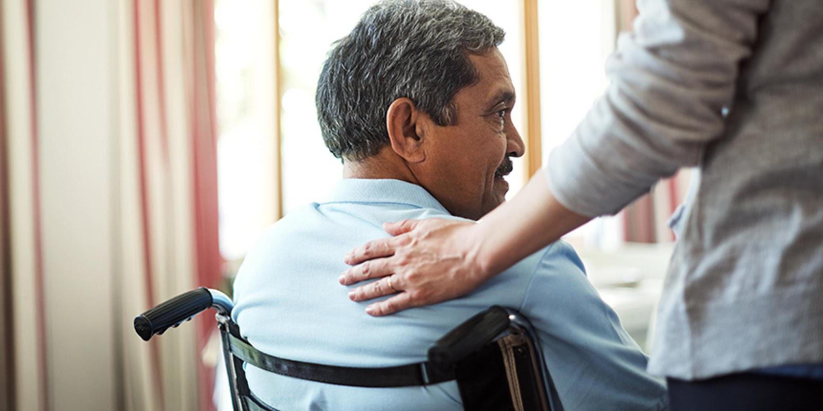 When Should Someone With Dementia Go into a Care Home?